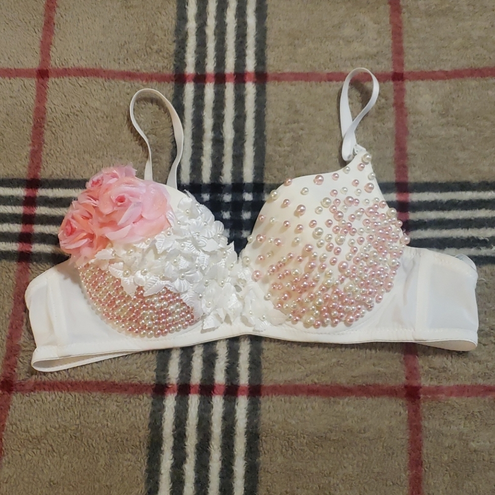 iHeartRaves beaded rave bra